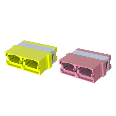 Adaptateur MPO à fibre optique duplex de haute précision pour composant de connexion de câble à fibre
